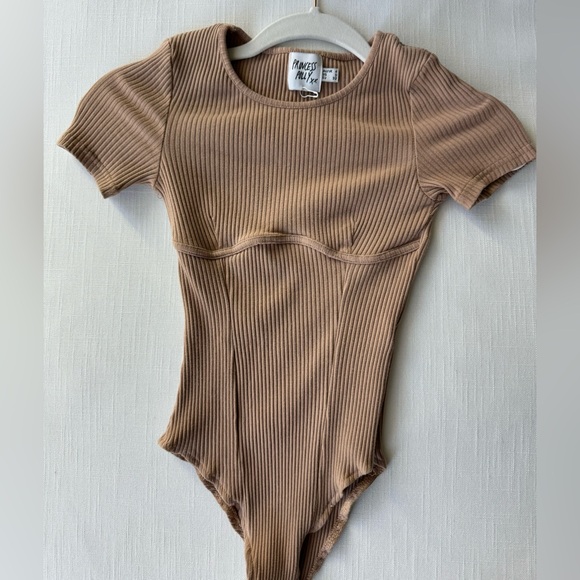 Princess Polly Bodysuit - Picture 4 of 4